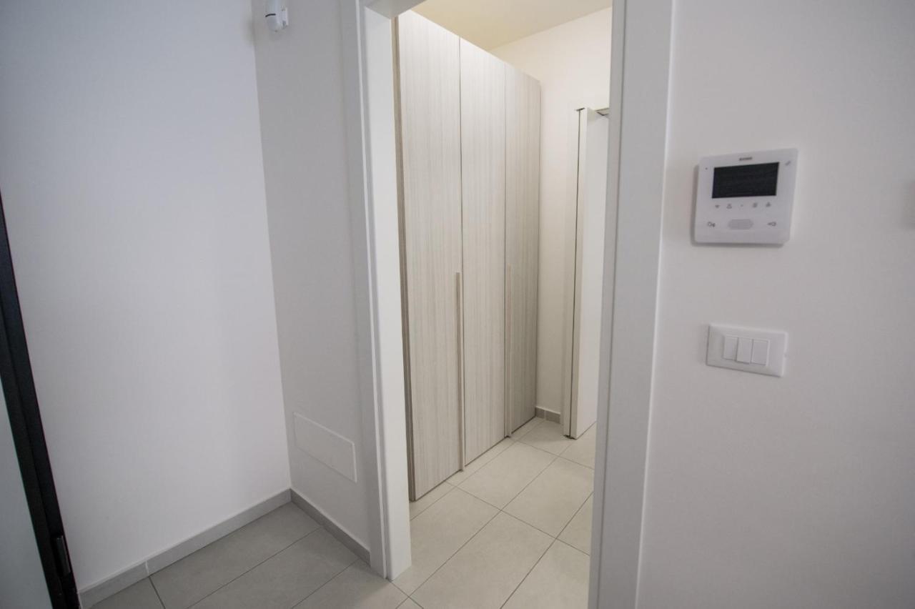 Home Square Milazzo Bagian luar foto