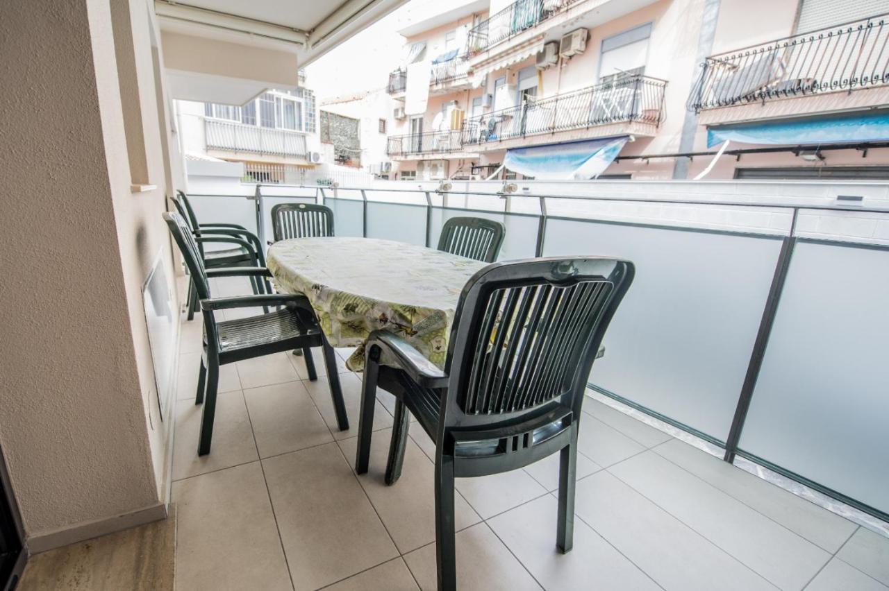 Home Square Milazzo Bagian luar foto